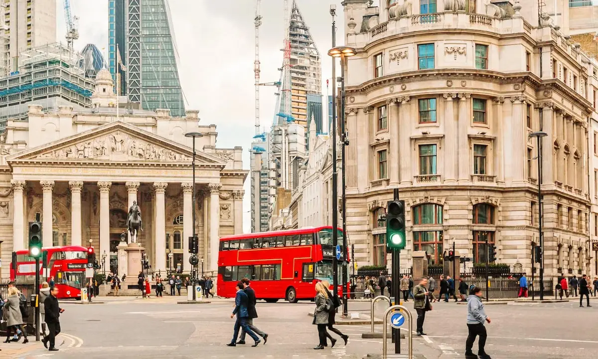 Exploring the Best of London W6