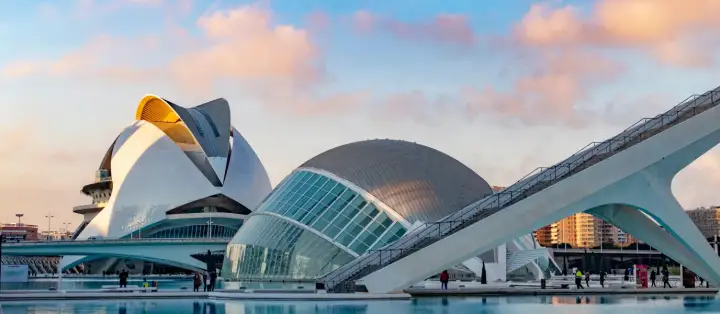 Discover the Best of Valencia: Top Things to Do and See